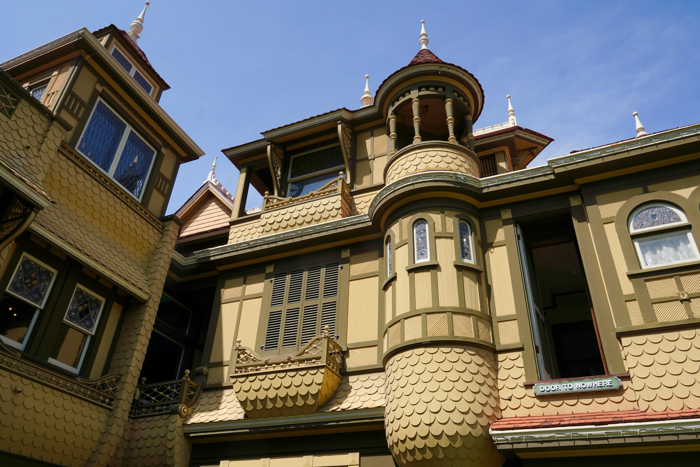 Winchester Mystery House